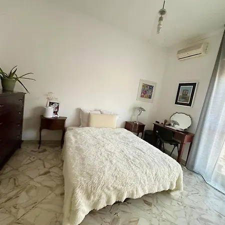 Apartamento Derossi63 *