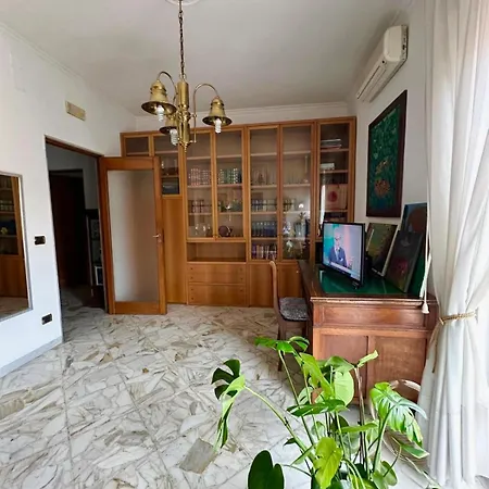 Apartamento Derossi63 *